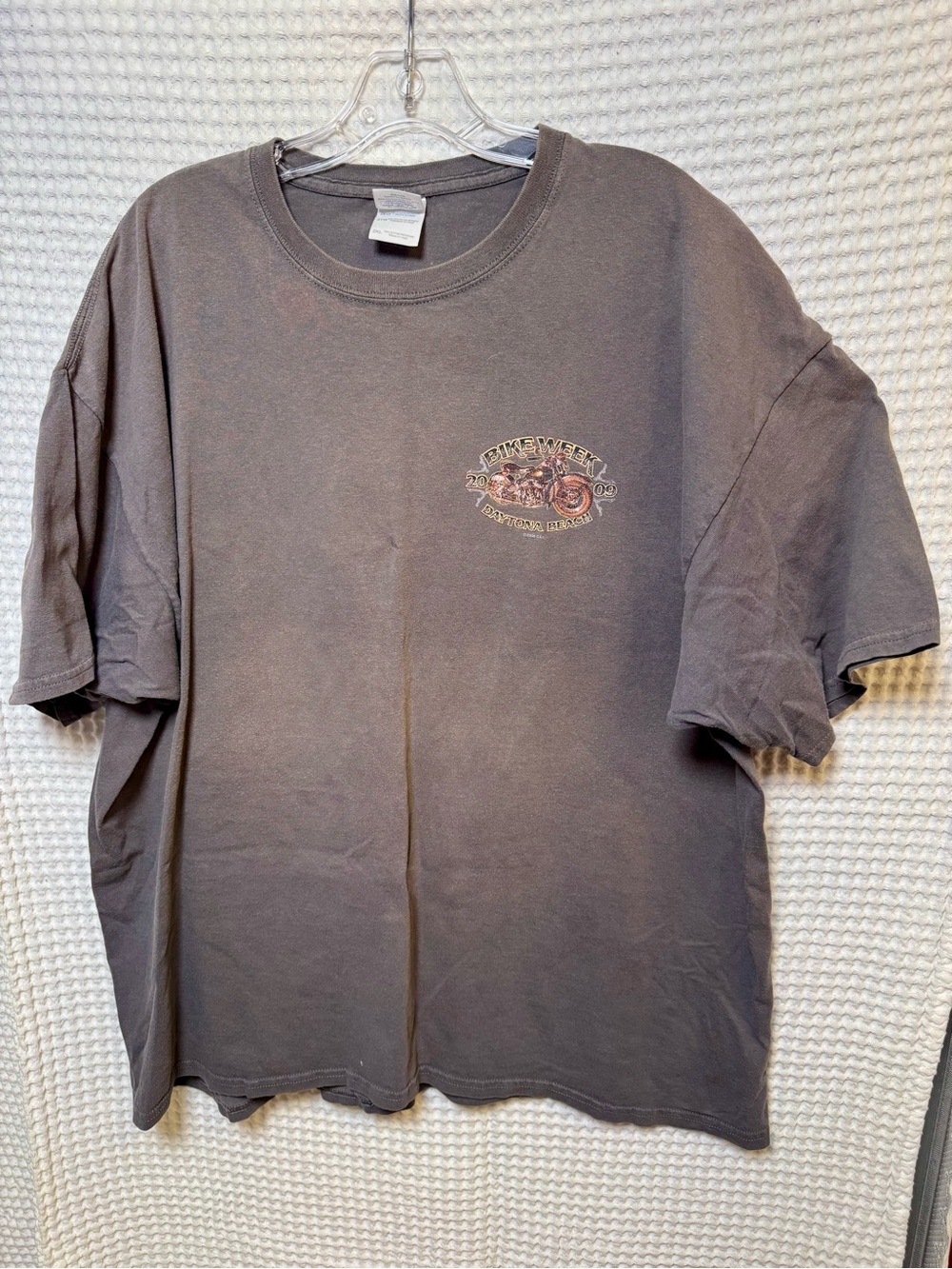 Y2K 2009 Daytona Bike Week Graphic Men’s Tee-XXL. Earth tone, Faded Grunge